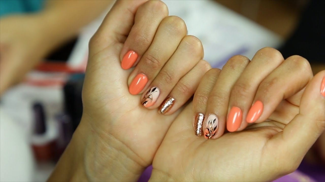 Trendmánia - Nézd meg közelről - ombre körmök gél lakkal és minimál mintával