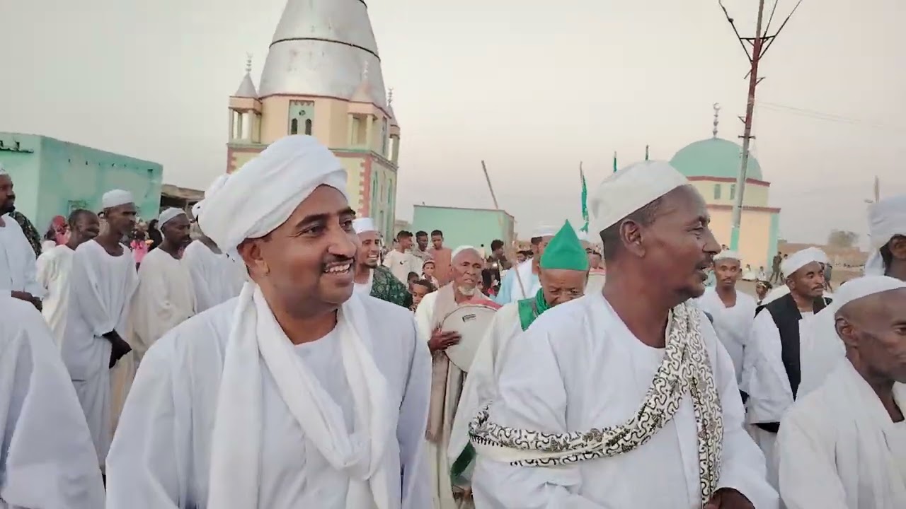 من عصري عيد الفطر المبارك شيخ حيدر الشيخ كمال الدين / شيخ مالك الخليفه دفع الله الشيخ كمال الدين