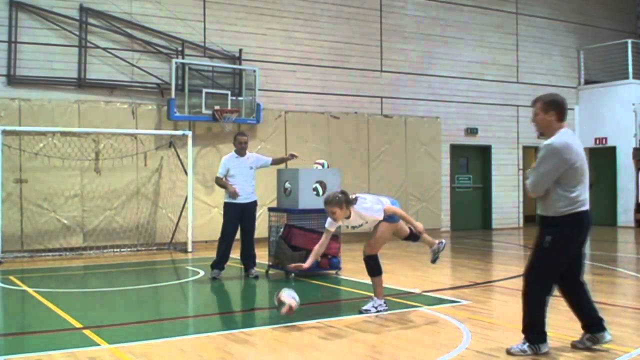 Allenamento per l'apertura della spalla di Katerina 2° parte - www.vollei.it