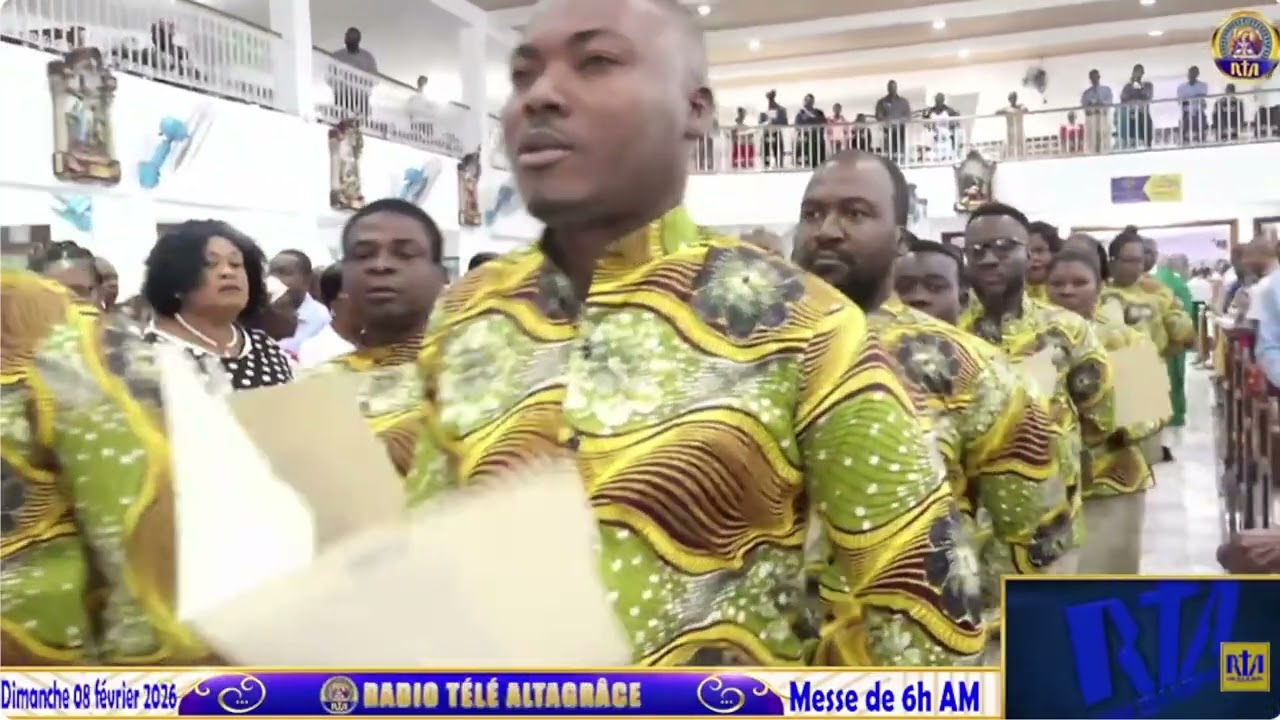 Procession d'entrée de la Chorale Choeur des Archanges (CODA)