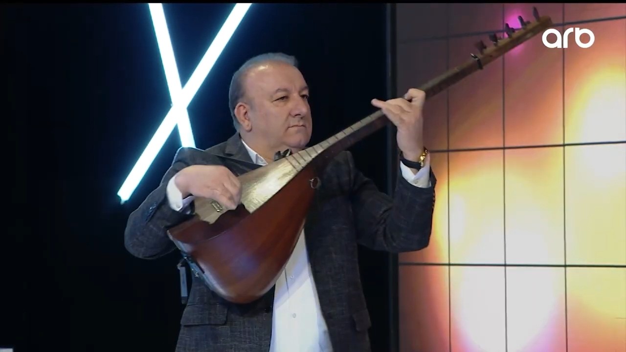 Həmin Zaur - Aşıq Avdıdan möhtəşəm saz ifası