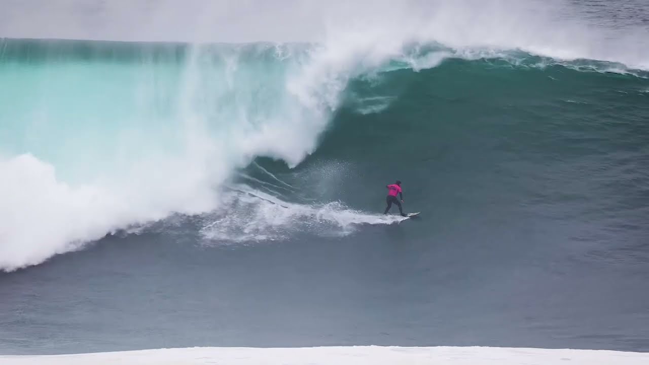 Clément Roseyro & Nico Von Rupp surfing Nazaré during the WSL Big Wave challenge 2024
