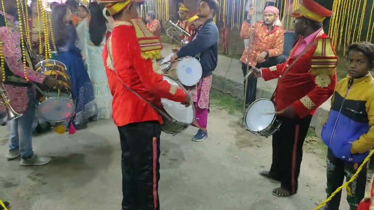 Popular Band Lucknow 🎷🎷 Playing brass band manual with Punjabi Dhol 🥁🥁.....