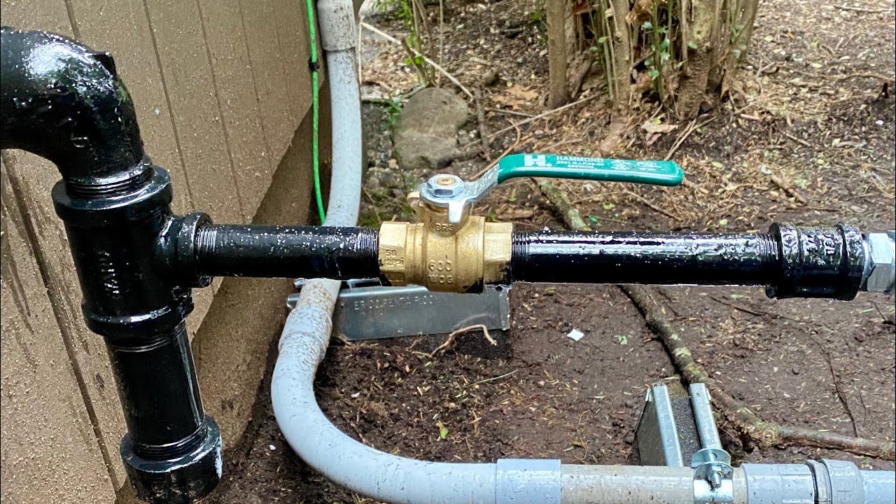 Установка газовой трубы