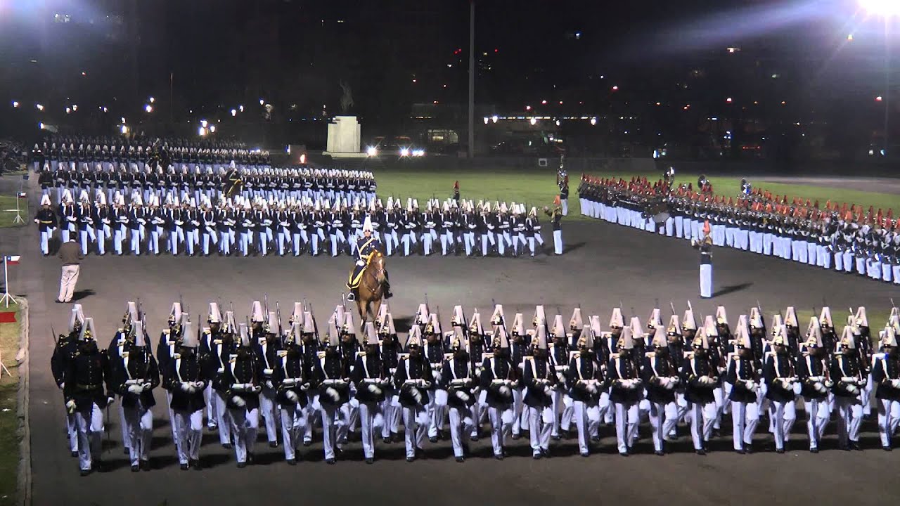 Desfile Escuela Militar de Chile 2011 HD Chilenische Parade