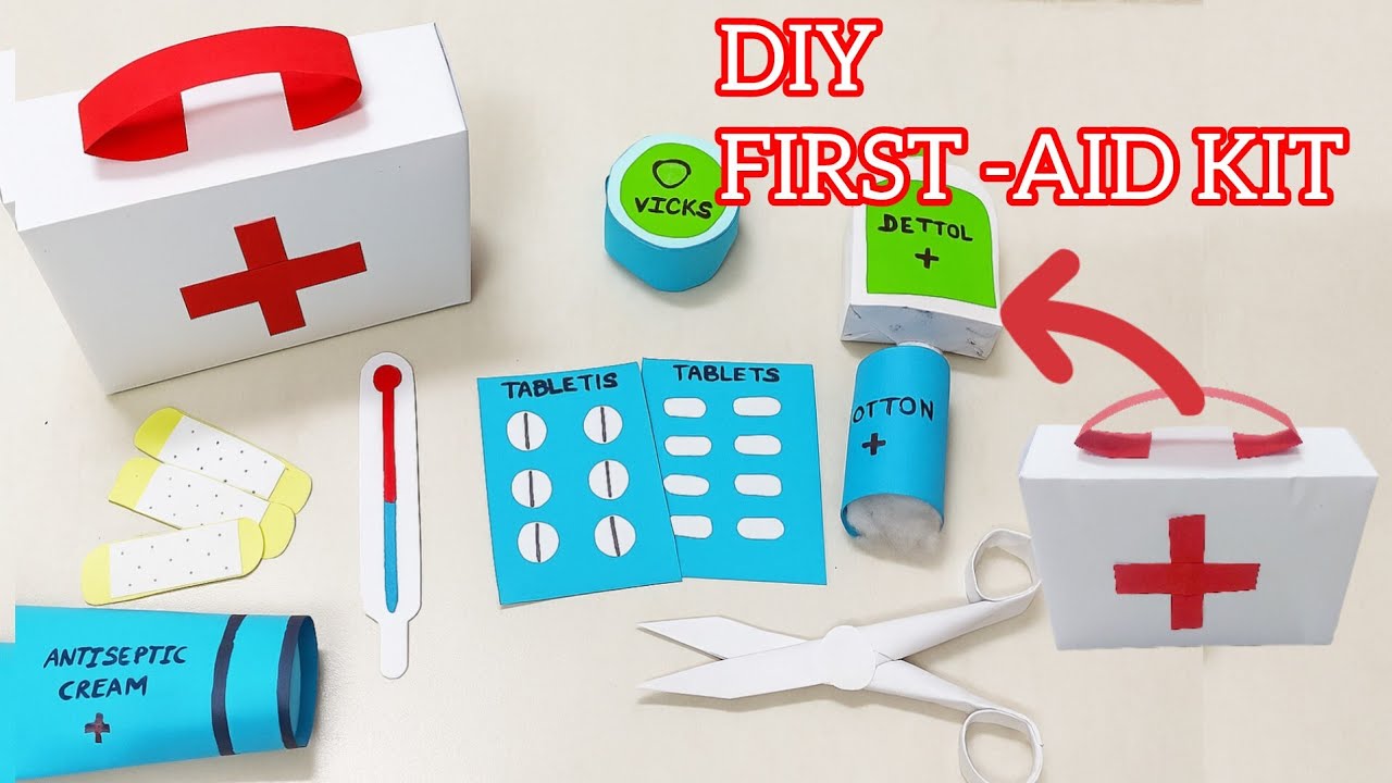 How to Make a First Aid Kit for School Project | Easy DIY idea #schoolproject  #firstaidkit #diy