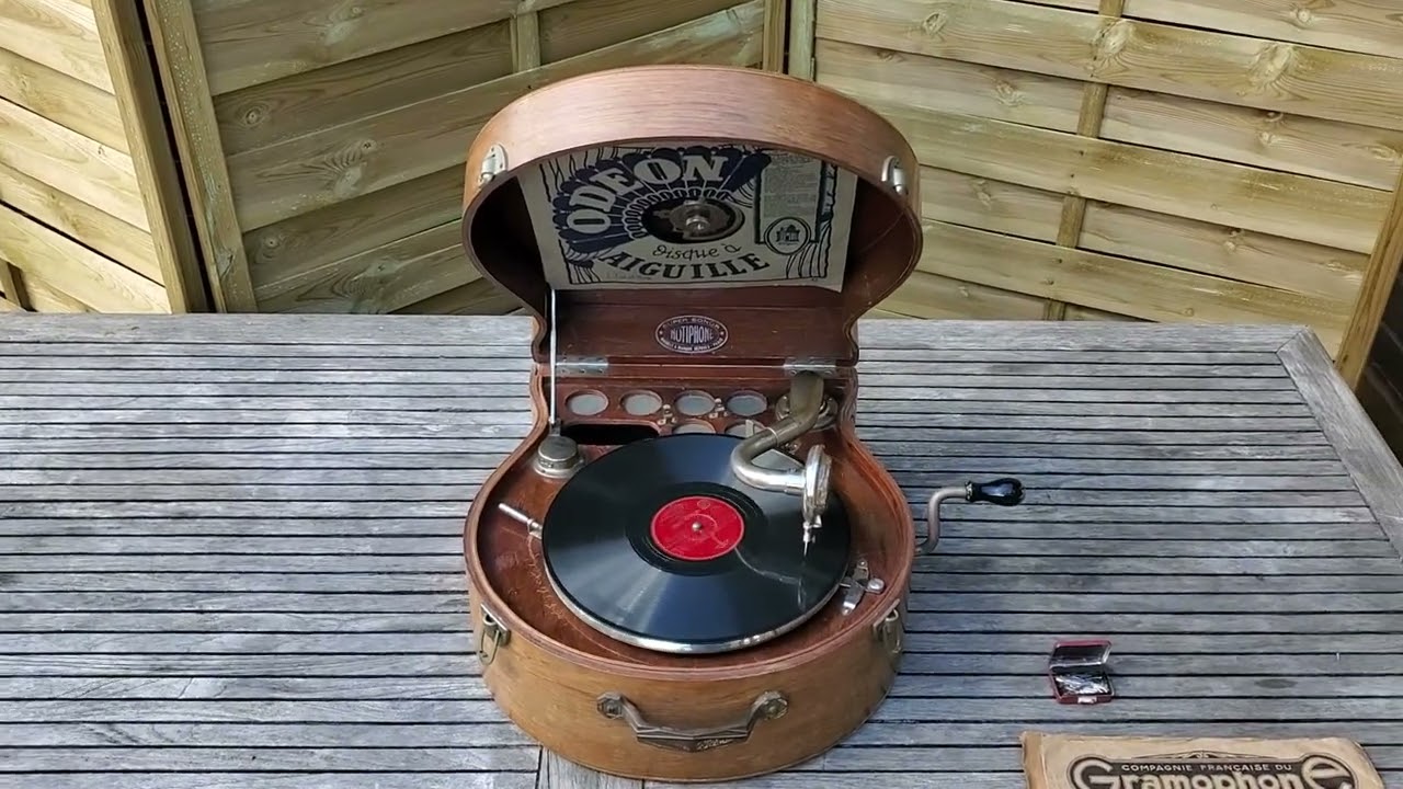 NOTIPHONE Super Sonor - Paris - Gramophone à aiguille - circa 1933