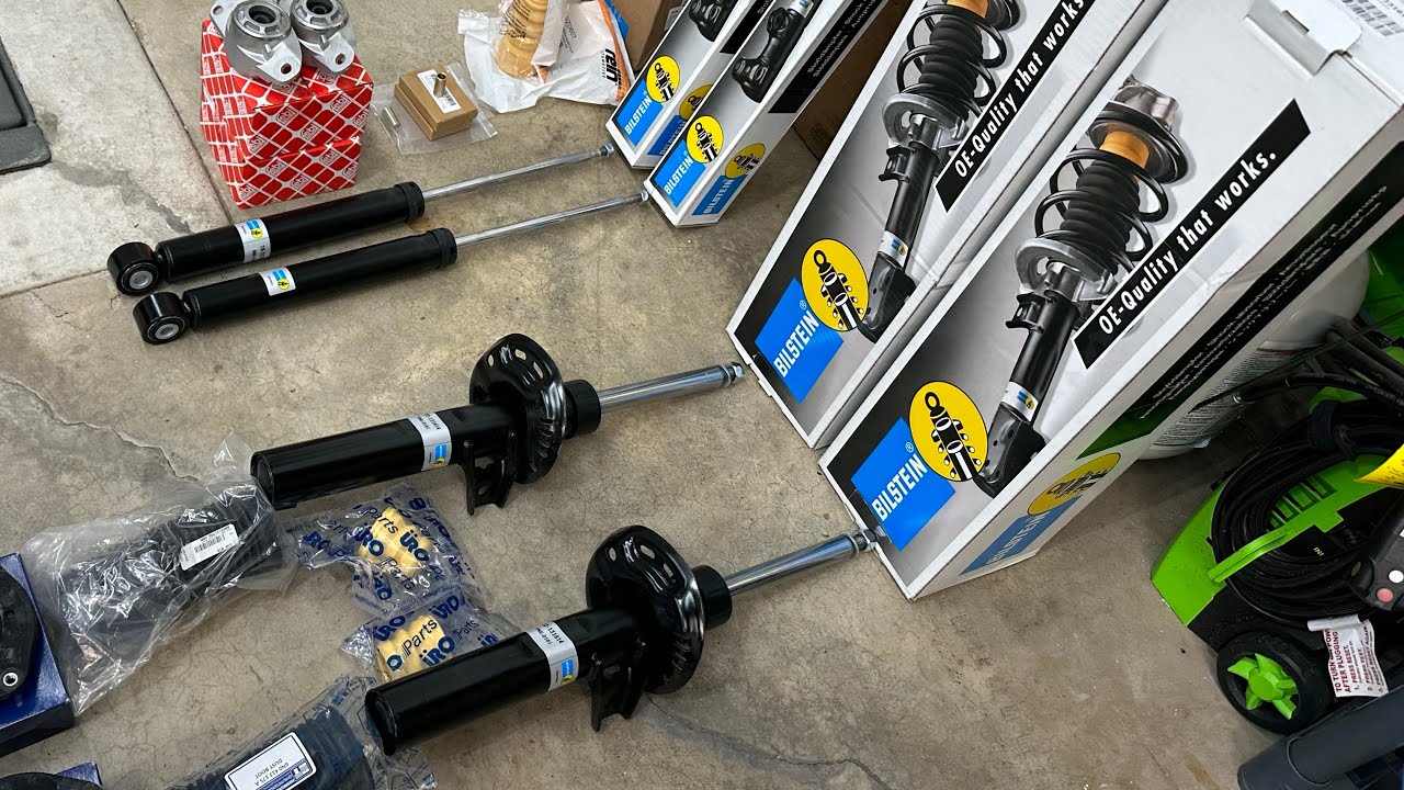 VW Mk6 Jetta gets Bilstein B4 REAR shocks and new Hardware!