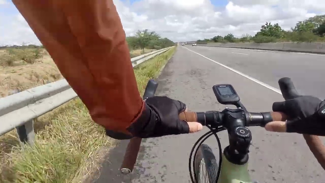 Pedalando com minha GRAVEL absolute all road