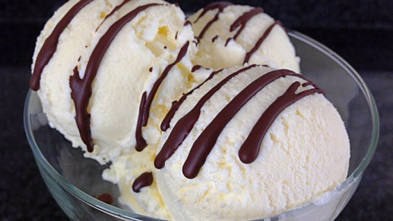 Homemade Vanilla Ice Cream Recipe 3 Ingredients No Eggs No Ice Cream Machine (HUMA IN THE KITCHEN)
