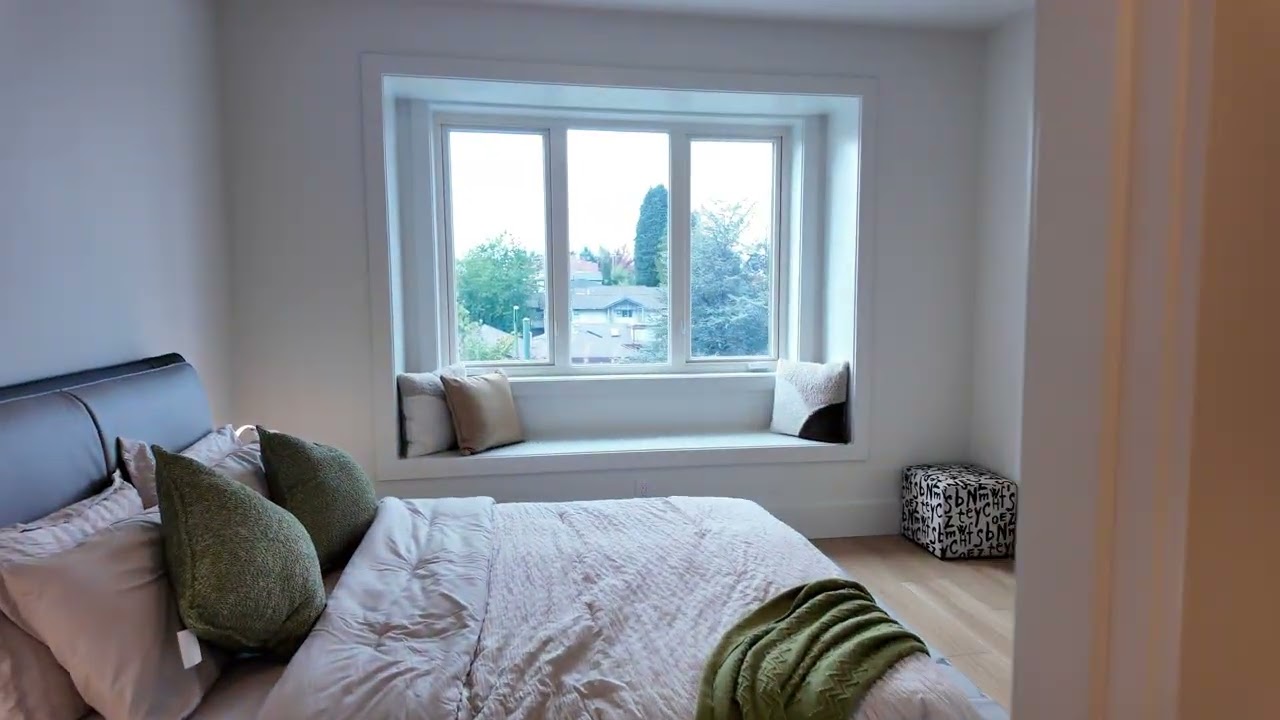 East Vancouver Duplex Tour 