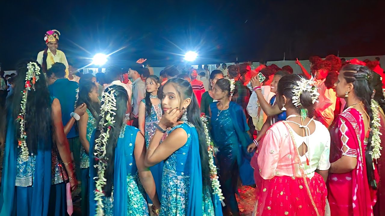 😍 सेम ड्रेस वाल्या पोरींचा जबरदस्त डान्स 😘 Ambika Dj Musical DNH 🍃 At Nagzari Marriage 