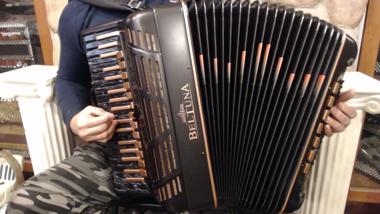 BELTLEAV96LES - Espresso Beltuna Leader V GHV Piano Accordion LLMMH 37 96 $11999