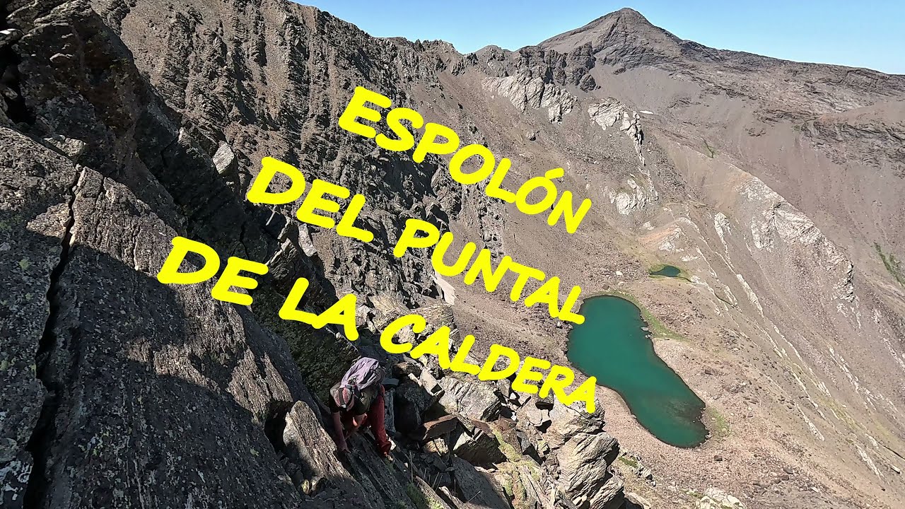 Puntal de la Caldera por el espolón. Sierra Nevada.