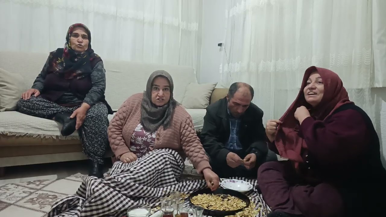 Kalbi kırması kolay ama yapması zor bu dünya gelip geçici önemli olan öbur taraf kalp kırmayın👍👍