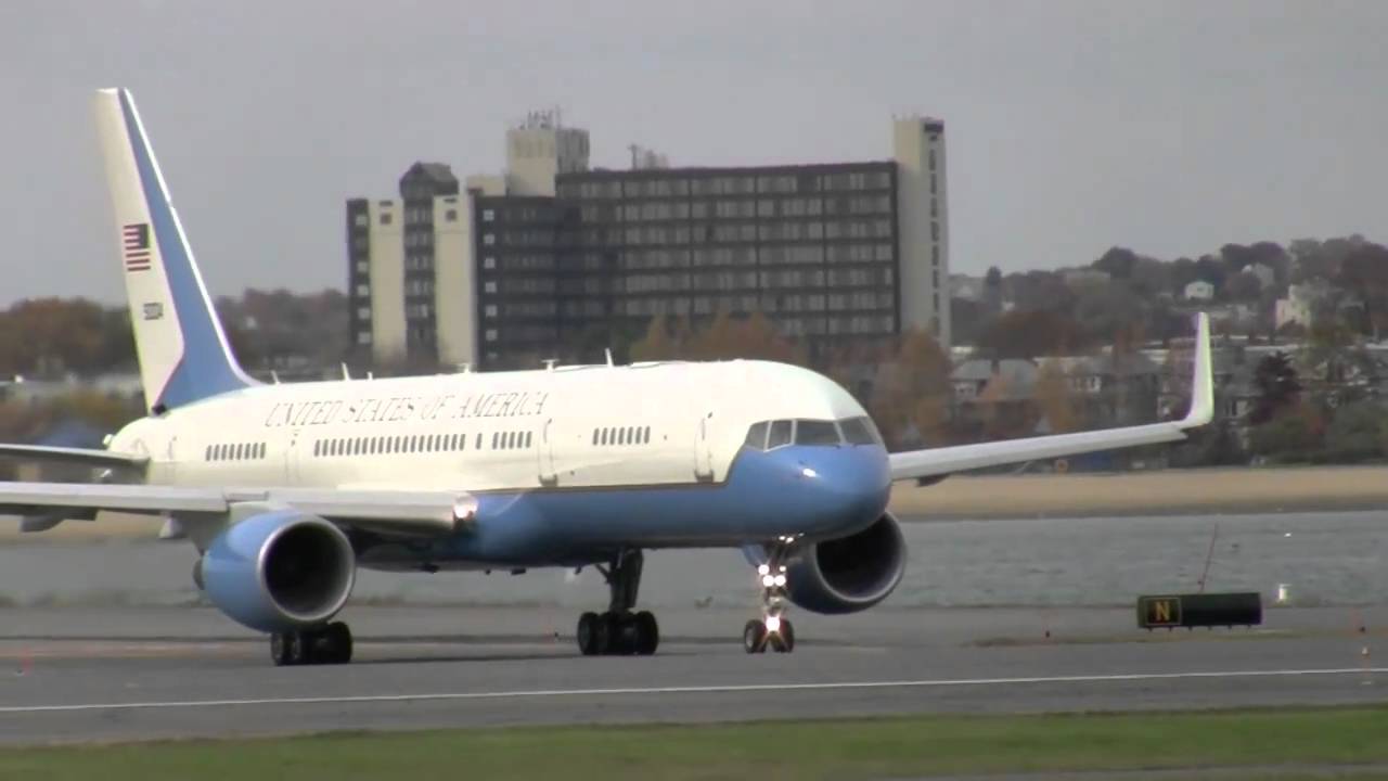 Air Force 2 and VP Biden Depart Boston Logan 10-30-2010