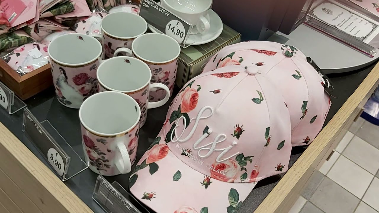 Vienna.AIRPORT. DUTY-FREE. WHAT CAN BUY .ВЕНА. АЭРОПОРТ. DUTY FREE .ЧТО МОЖНО КУПИТЬ.РАЗНЫЕ МЕЛОЧИ