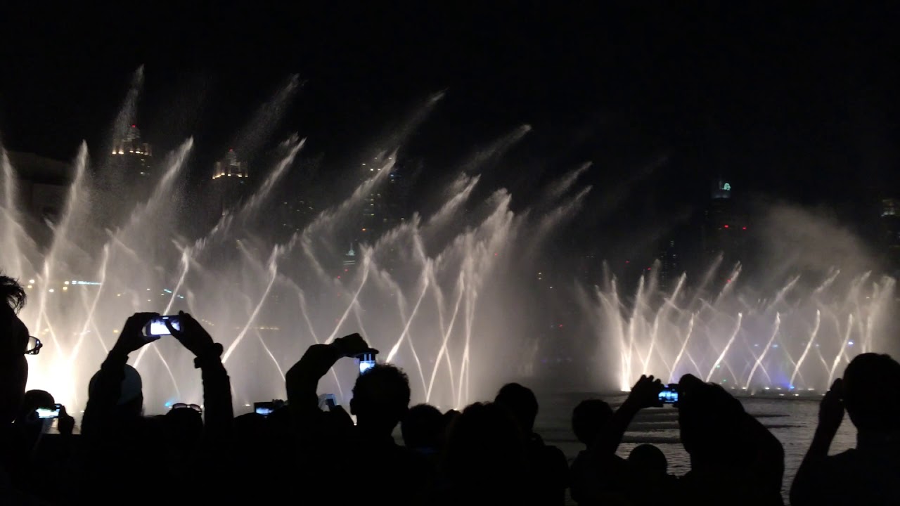 Dubai Fountain - Thriller (Michael Jackson)