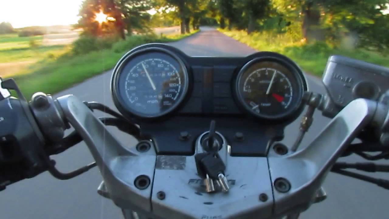 Honda NTV z wózkiem bocznym - Orzysz