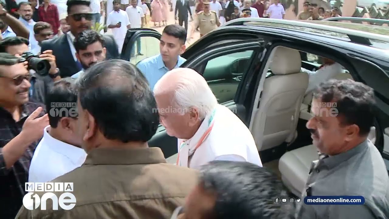 സാദിഖലി തങ്ങളുടെ മകന്റെ വിവാഹത്തിന് ​ഗവർണർ എത്തുന്ന ദൃശ്യങ്ങൾ | Kozhikode