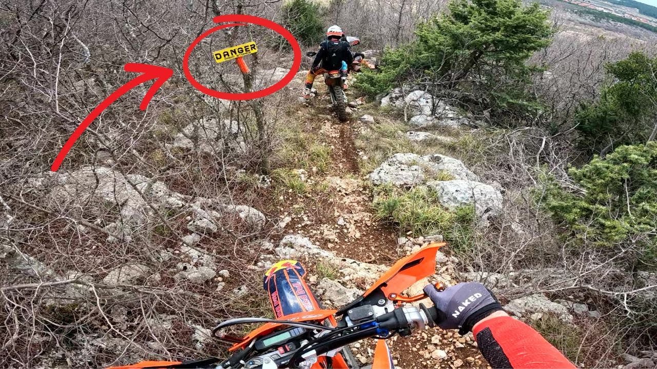DANGER !!! Crazy downhill section in Extreme Enduro Track