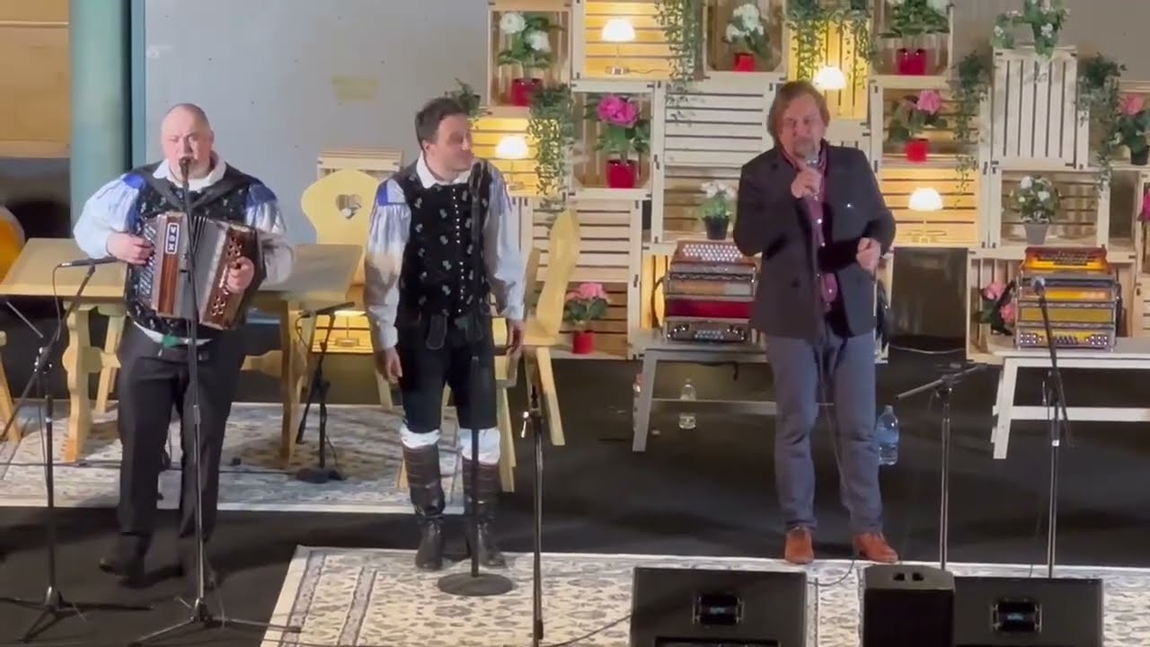 Modrijani in Silvo Pliberšek - Tu smo doma (Tine Lesjak)