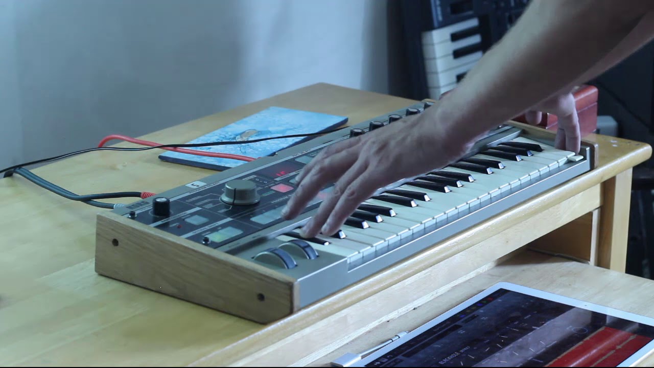 Microkorg & Eventide Blackhole iOS