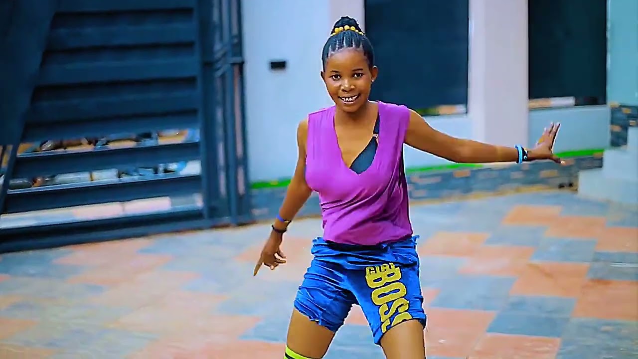 JOSE TZ FT DOGO IDDY NA P CHAZI SONG MONIKA VIDEO