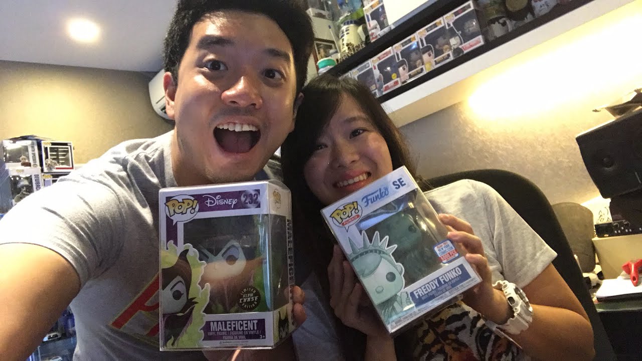 Sunday Streams: Funko Chases, NYCC grails, Starwars loots and some mystery items!