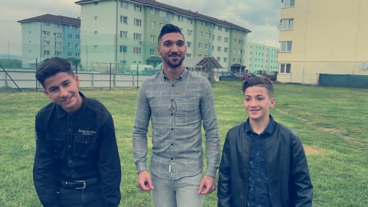 Gipsy Slavo - Pucav Me