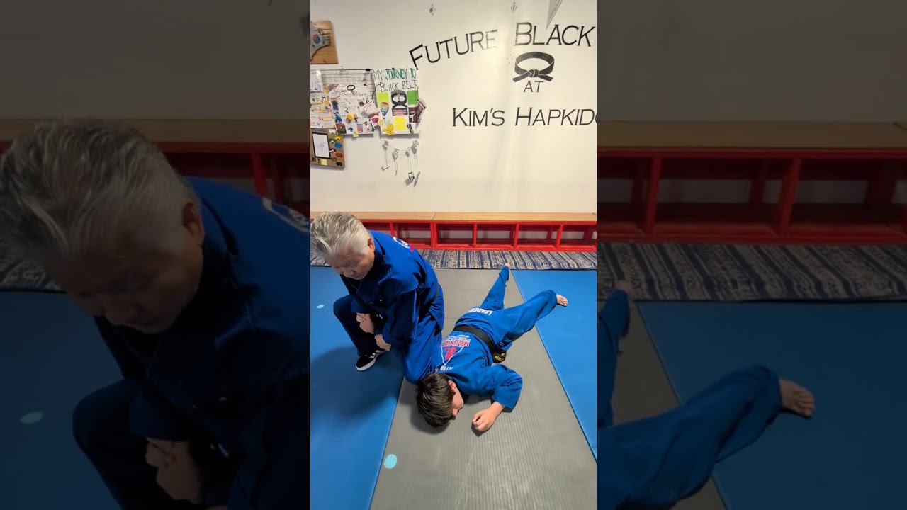 Kim's Hapkido Red Belt Self Defense technique 