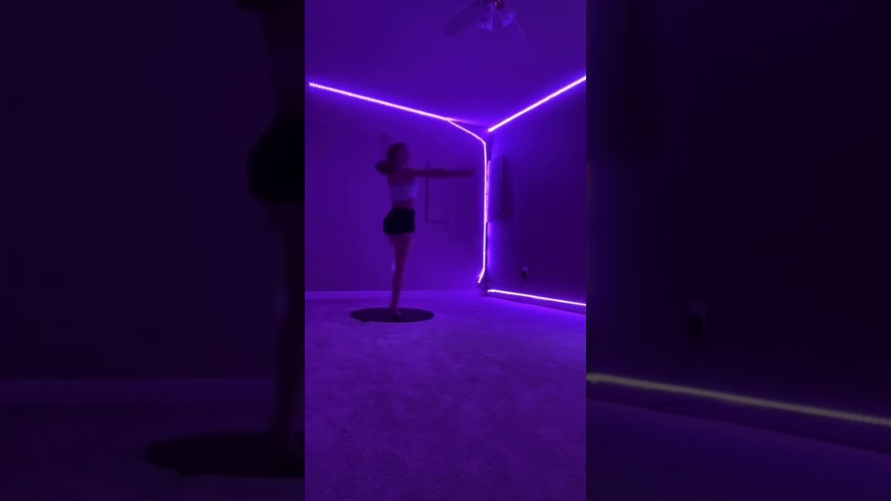 Um OK She CAN TURN! 