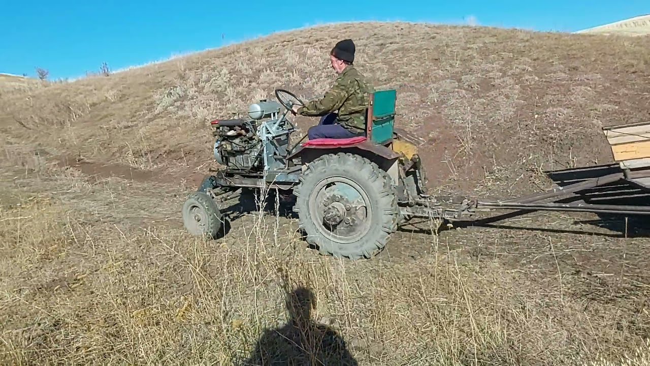 Поездка за дровами на самодельном тракторе, осень 2021