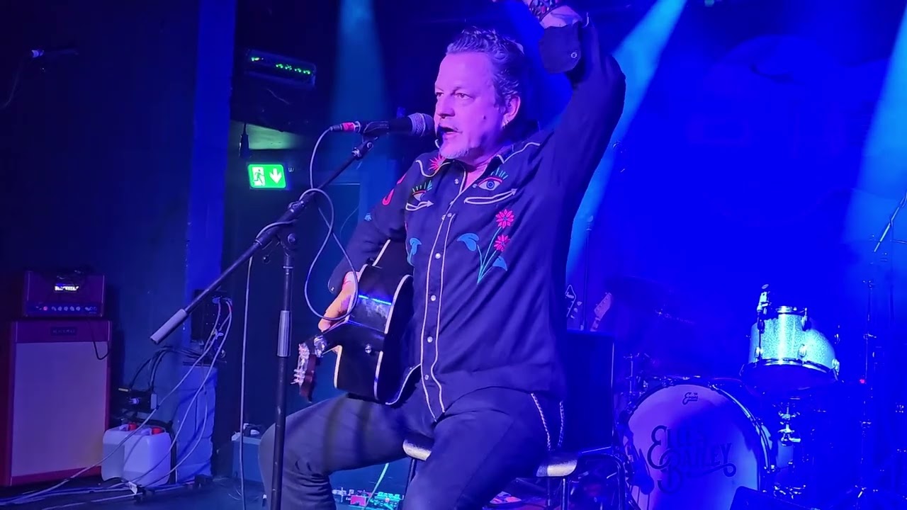 Ian Siegal - Working On A Building - Live at Dingwalls