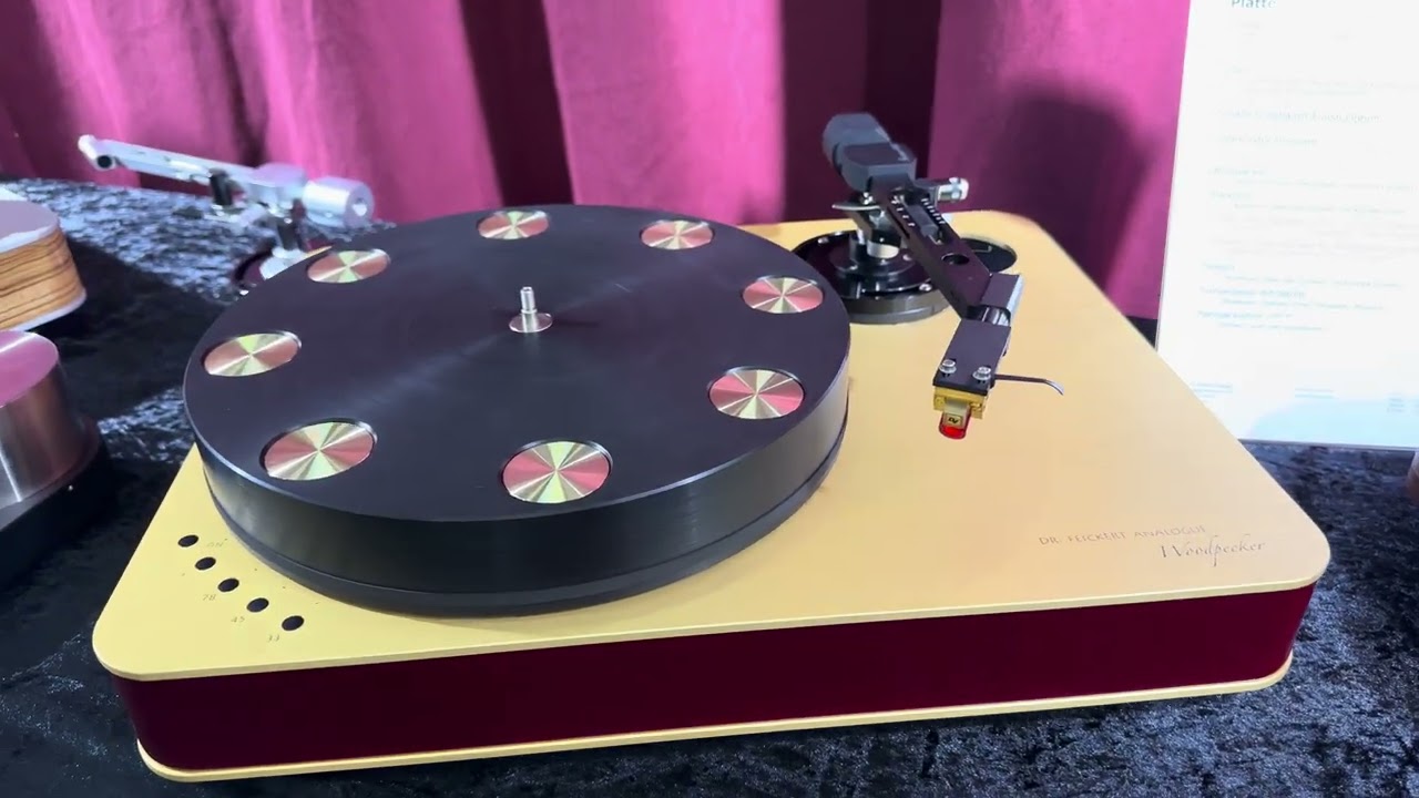 MUNICH Hi-End 2023 / DR. FEICKERT ANALOGUE