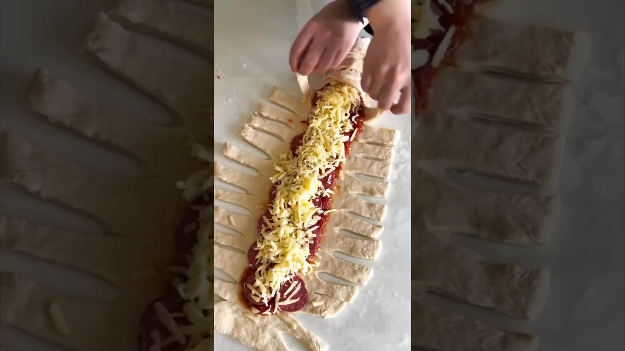 This Turkish Braided Pizza Bread Looks Like Bakery Art 😍 | Sujuk Bread 