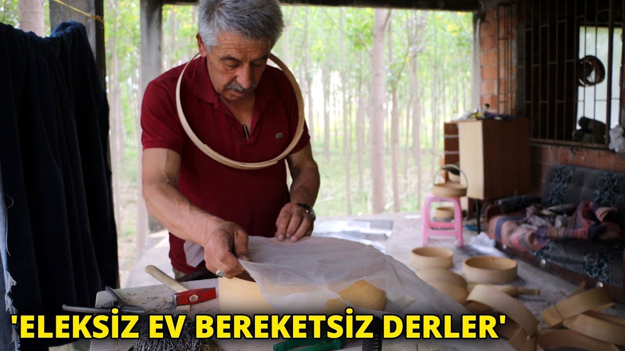 Eski belediye başkanı, elek ve kalbur üretiyor