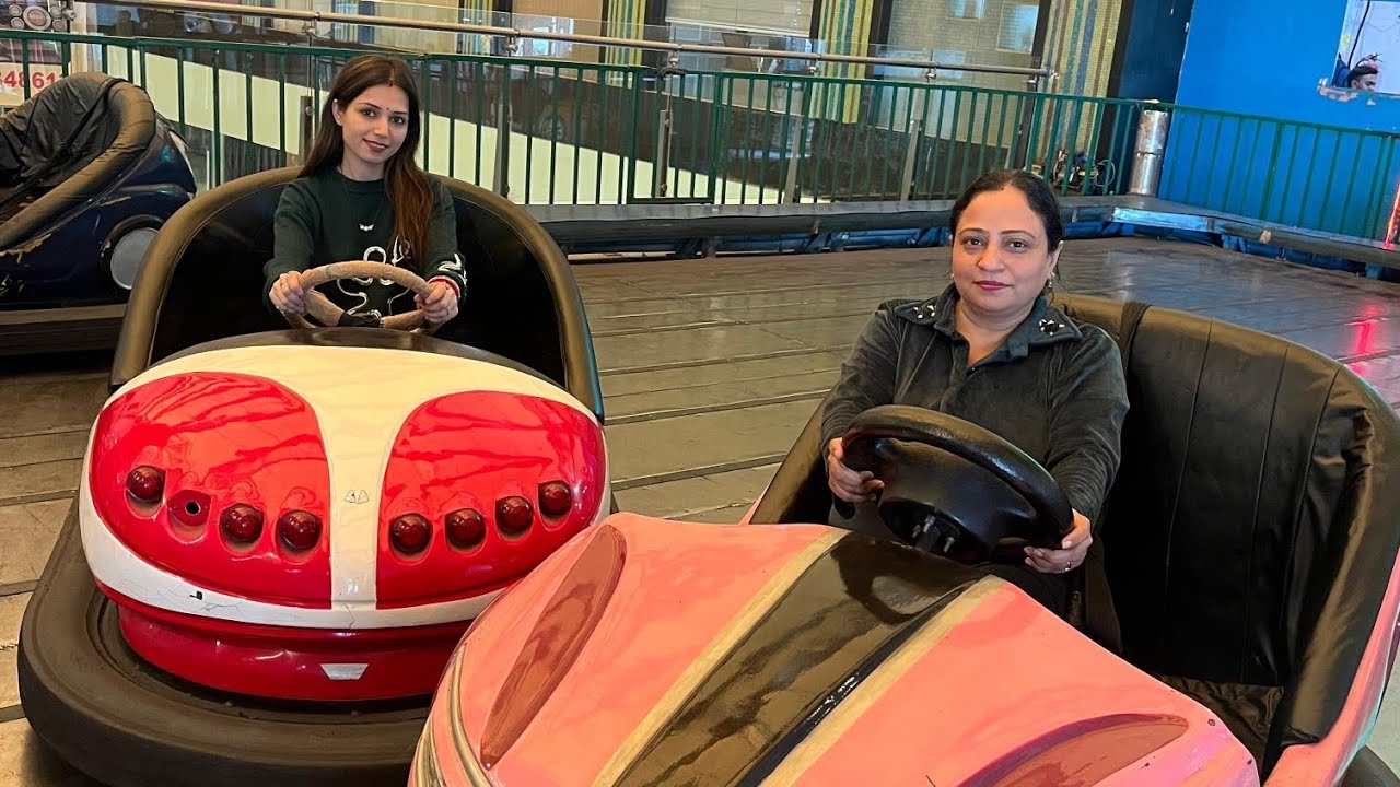 Kal humne k shaddi k shopping aur car riding🚘🥰