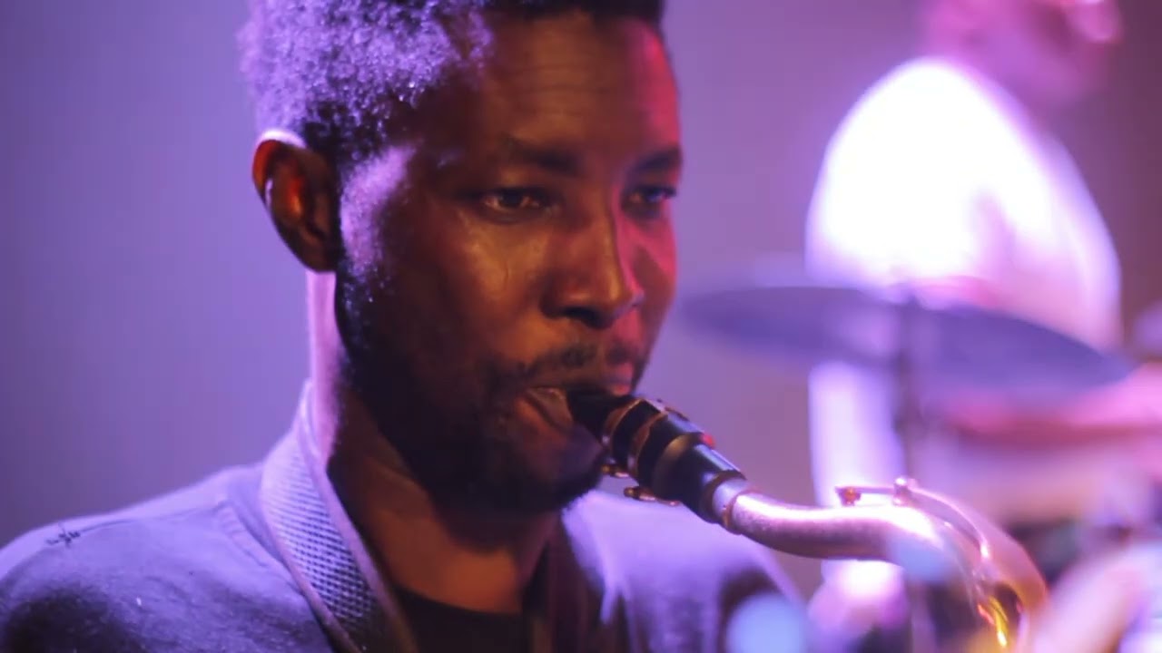 #Wurasamba live @ileyaSpecial concert..... 'ASE'