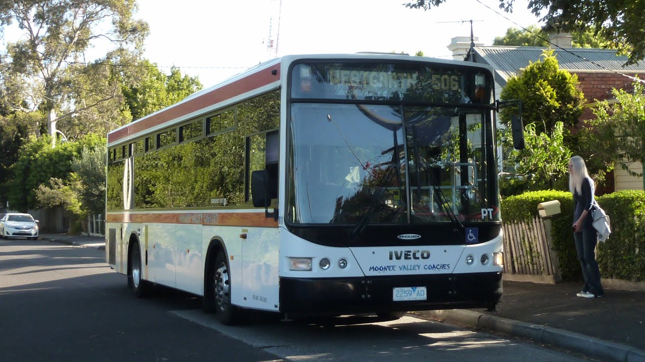 Moonee Valley #81 Iveco Metro (Volgren CR228L)