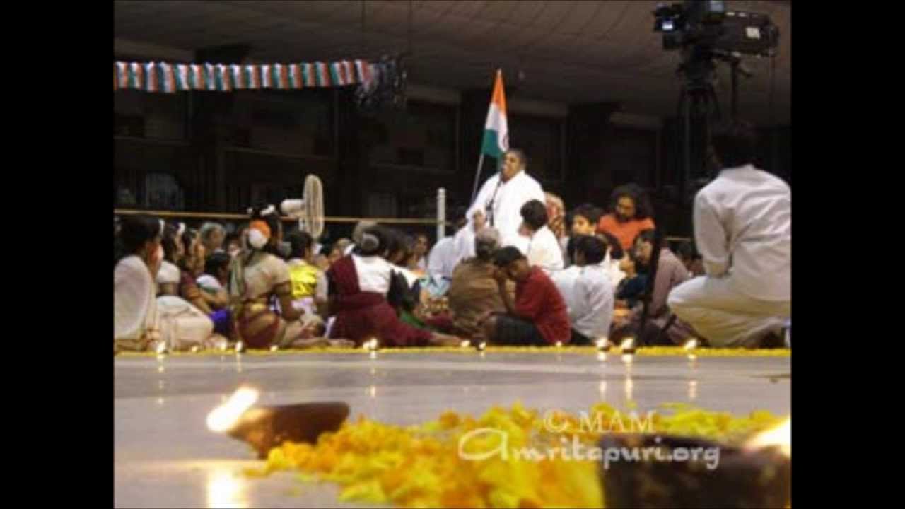 amma bhajan . vande amriteswari..vande vishwa mataram...vande jagatguru mataram...!!!