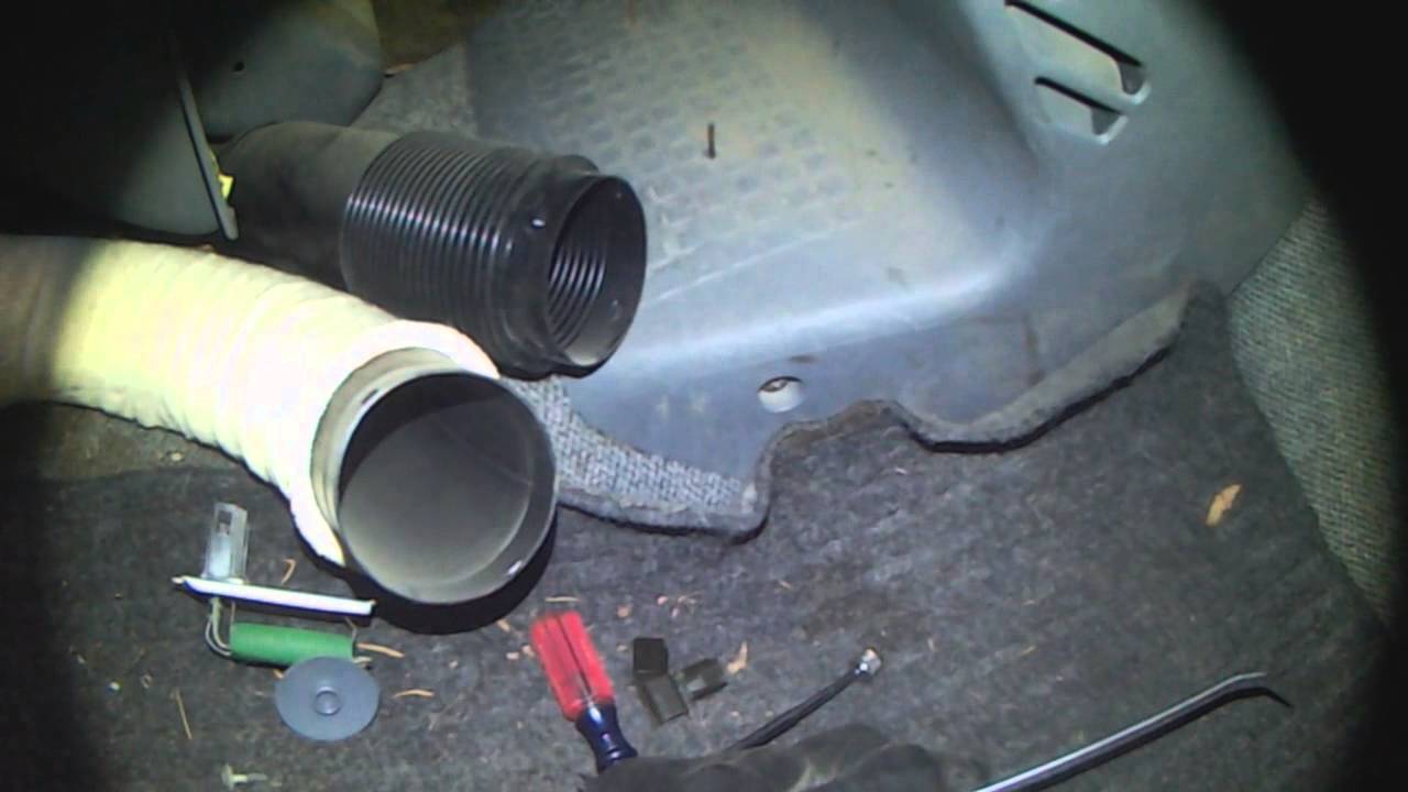 VW T4: Front blower motor removal (non A/C)