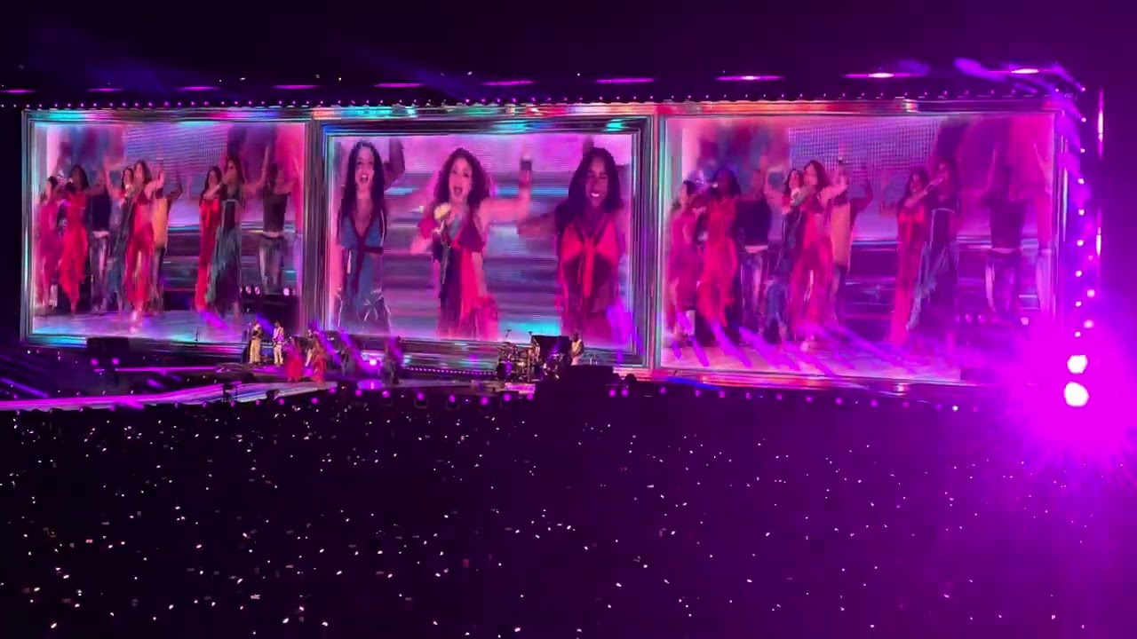 Shakira – Waka Waka (This Time for Africa) (LMYNL Tour Live Mexico City, 3-30-25) (4K HDR, HQ AUDIO)