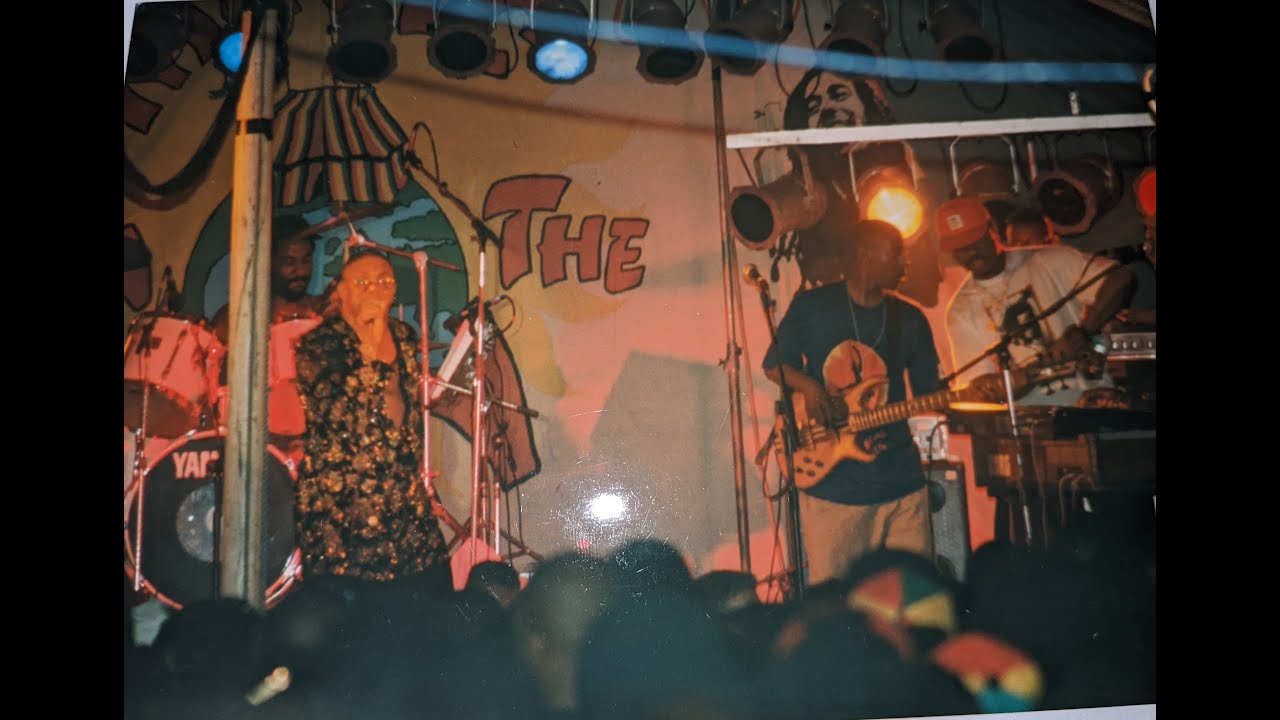 Frankie Paul live @ MITS 2000 Sheffield