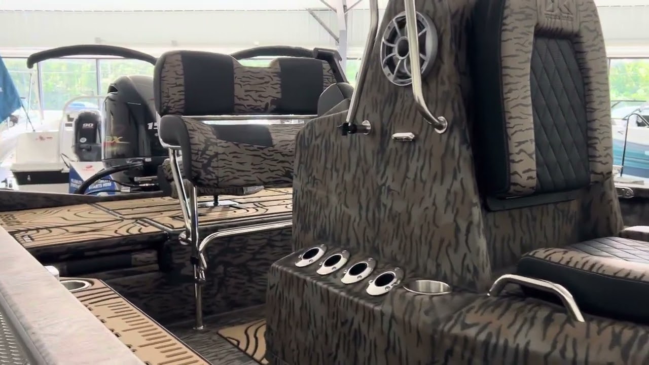 2025 Xpress H20Bay