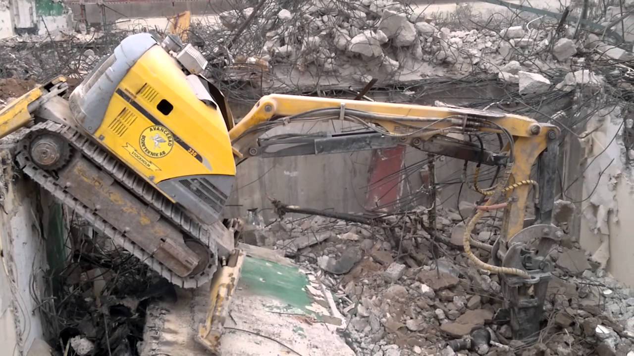 Brokk 330 diecel