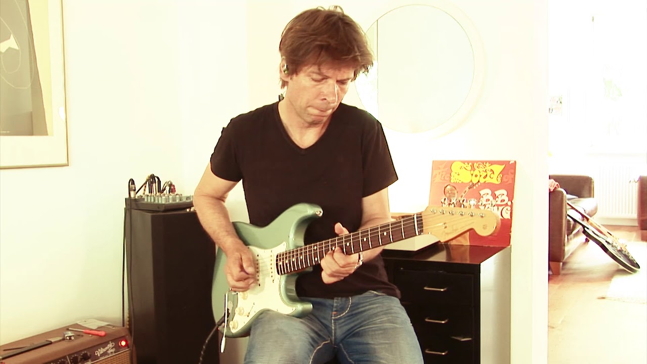 2016 Fender Stratocaster 