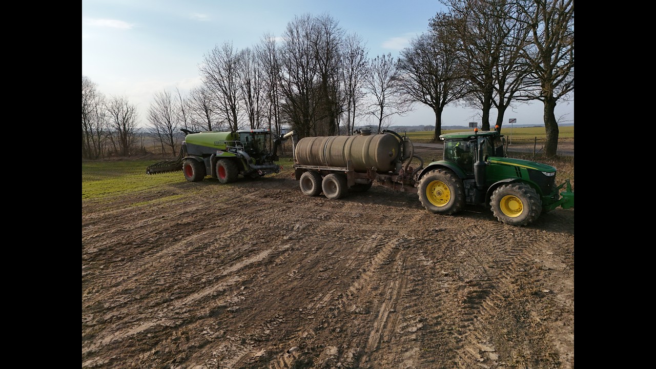 MANURE APPLICATIONS 💩 CLAAS XERION 4000 //JOHN DEERE 