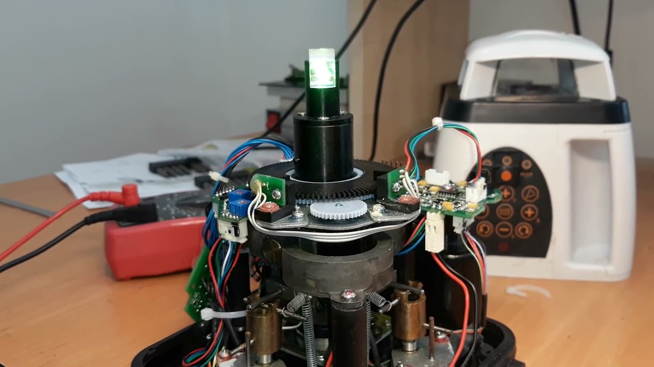 Ротаційний нівелір Laserliner AutoLite-Laser Green