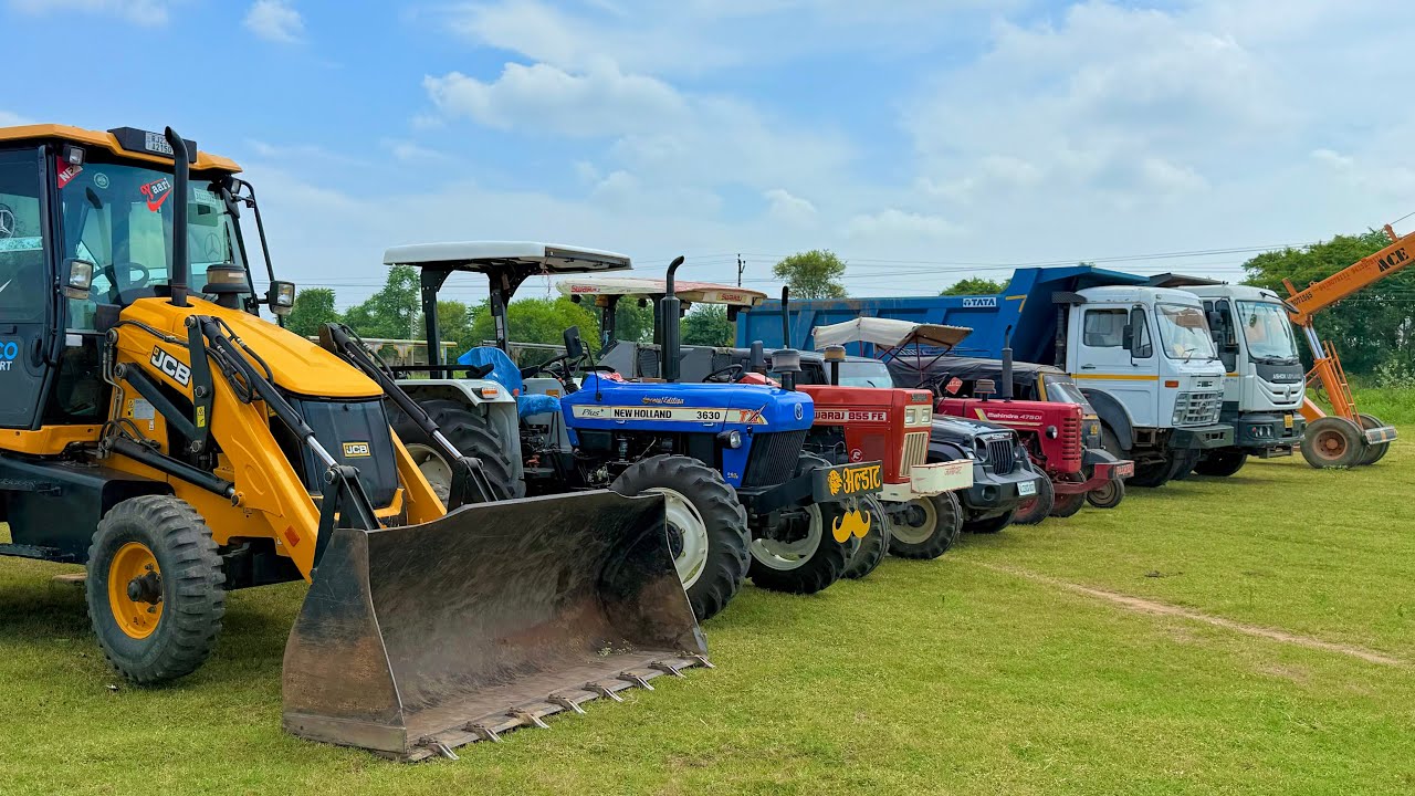 Jcb 3dx loading Mud in TATA Tippers Tractors Swaraj 855Fe New Holland 3630 4x4 Tractor newThar Truck
